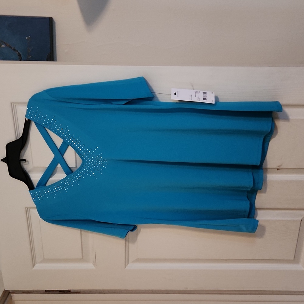Brand new Notations short sleeved size M shirt